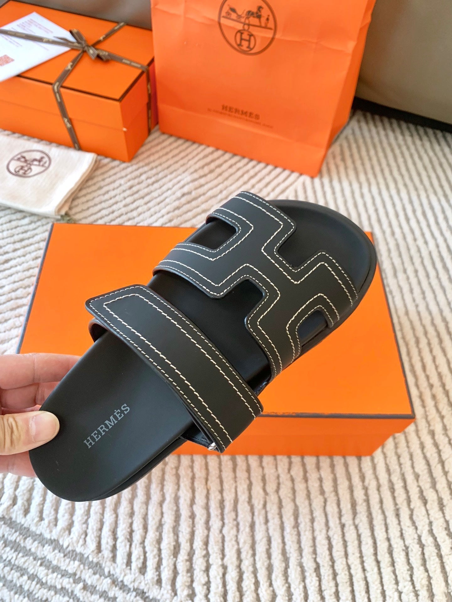 HM Chypre Sandal Black With White Stitching Lambskin 963494