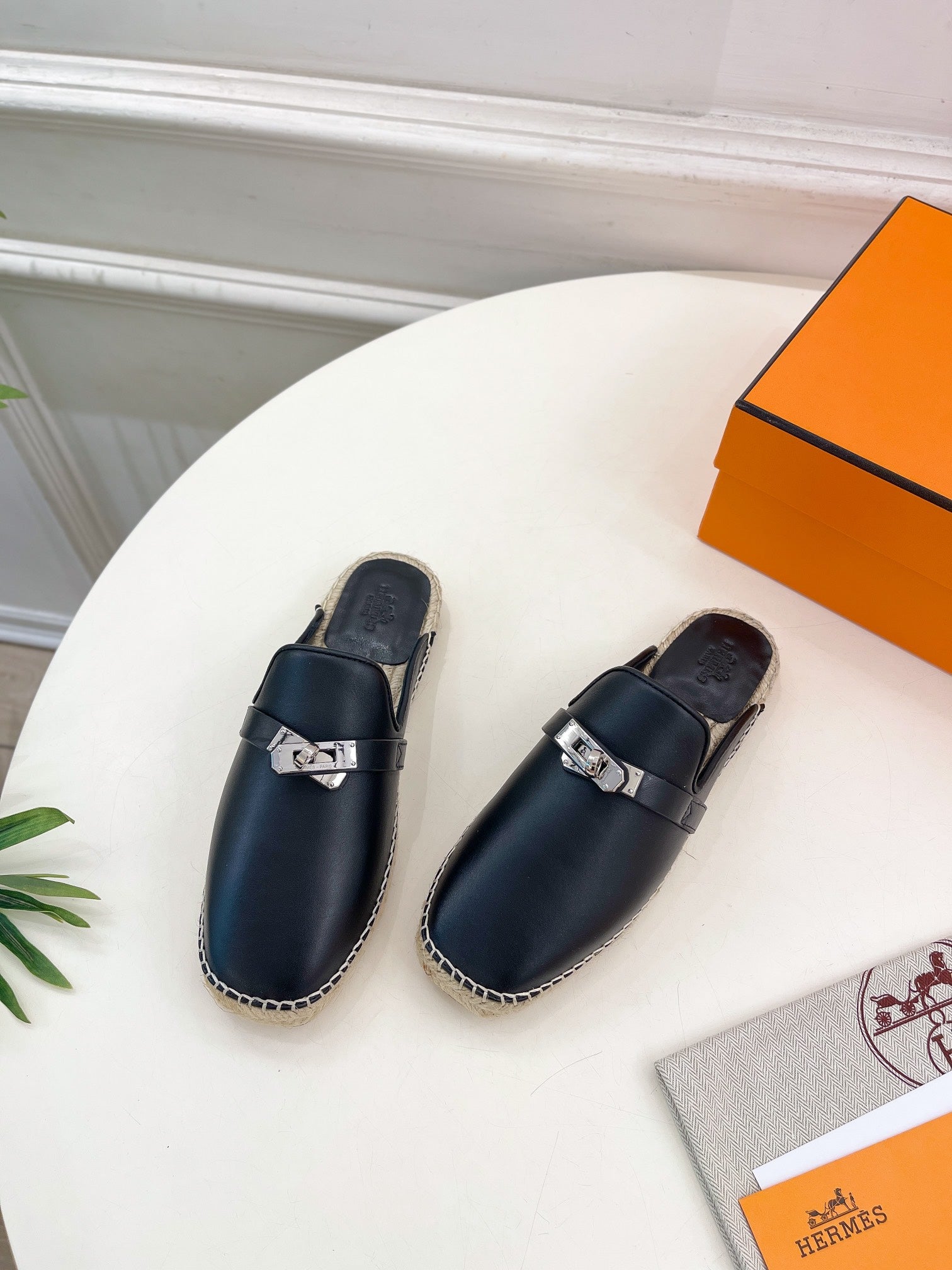 HM Feria Espadrille 20mm Black Calfskin And Handwoven Hemp Rope 967988