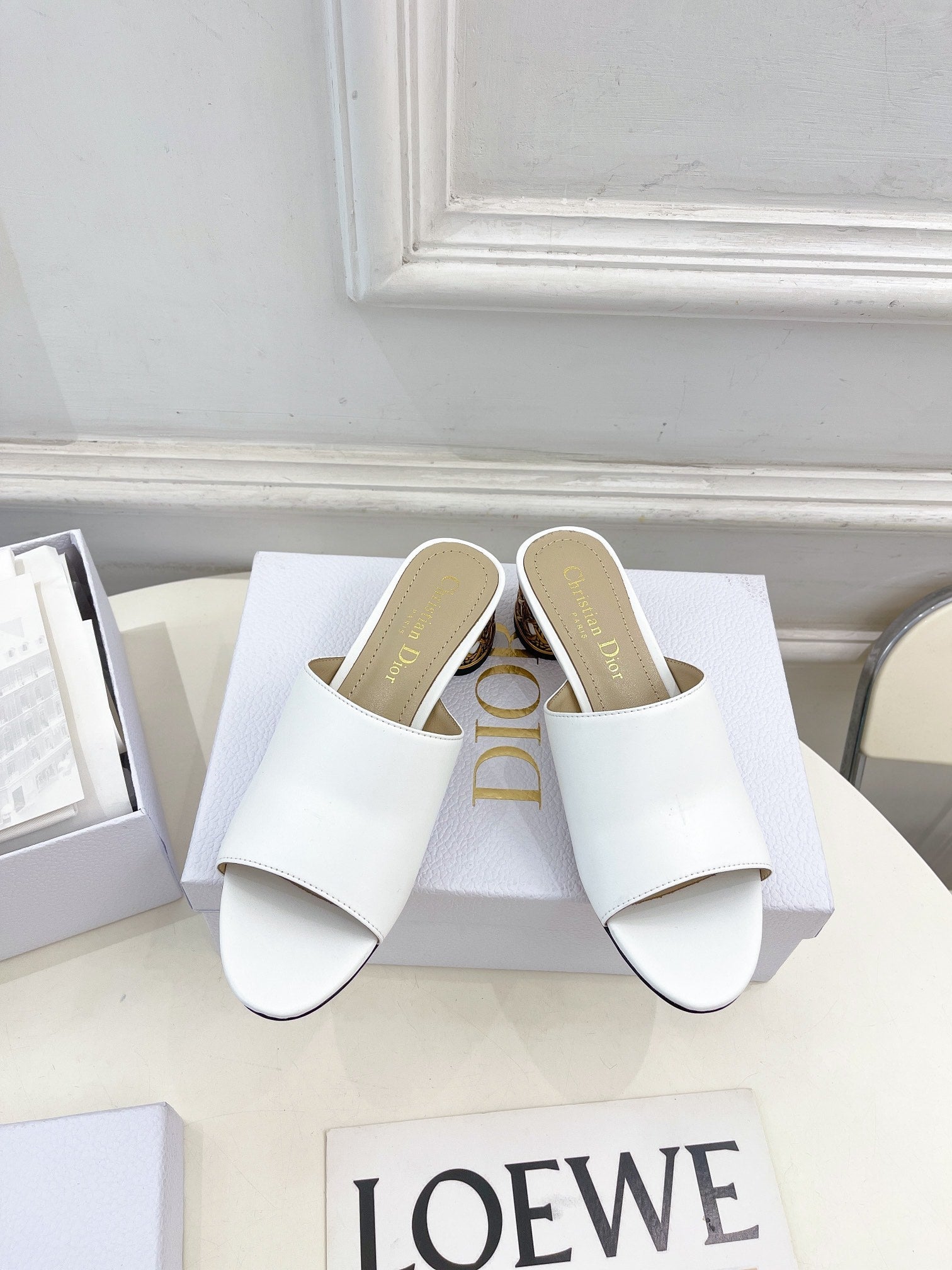 CD Icon Heeled Slide 40mm White Calfskin