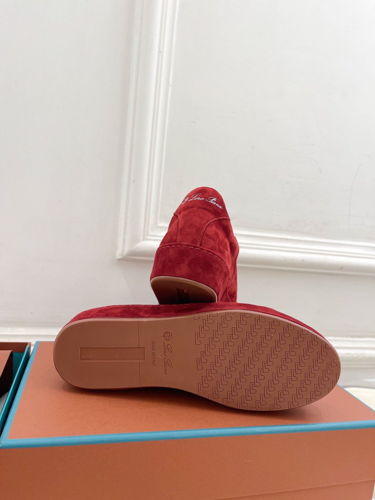 LP Nuage Sneaker In Red Suede  988283