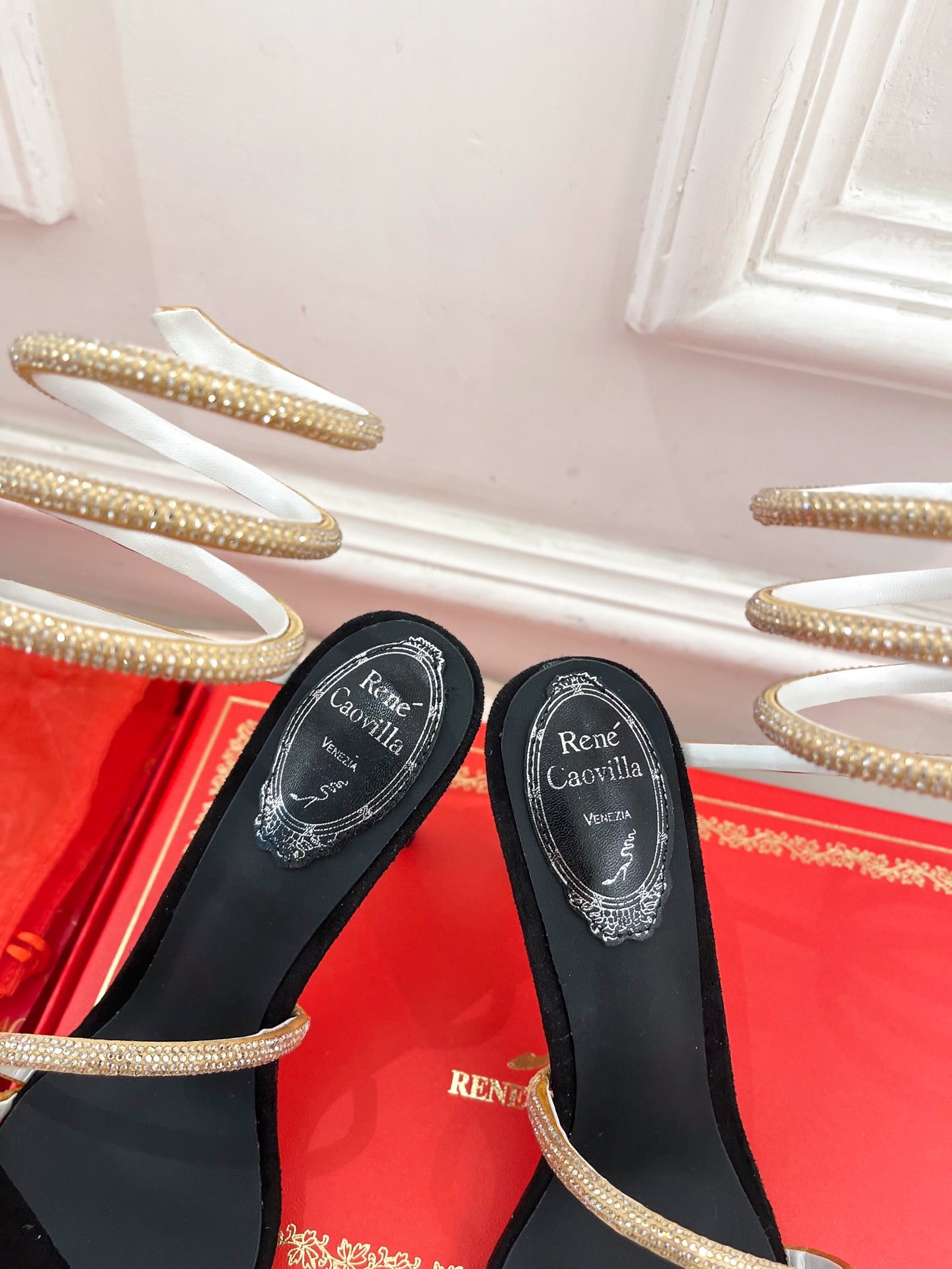 RC 25 Crystal Diamond Snake-Shaped High-Heeled Black Gold Silk Rhinestones 253544