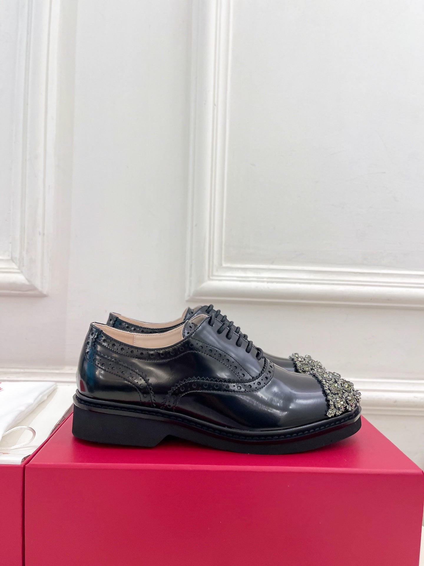 Viv 25 Baroque Rhinestone Derby Loafer Black Cowhide Leather 253580