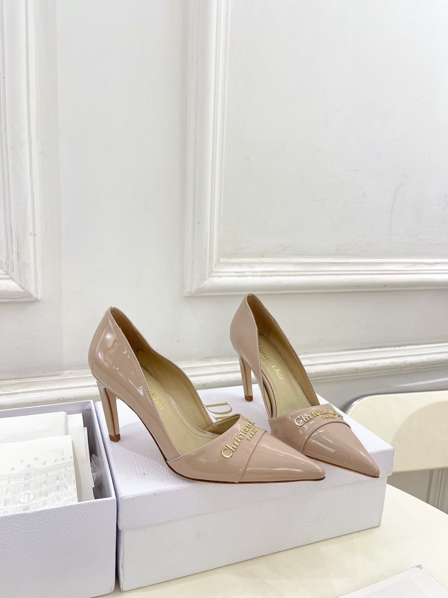 CD 25 Pump High Heels Pink Nude Patent Leather 307424
