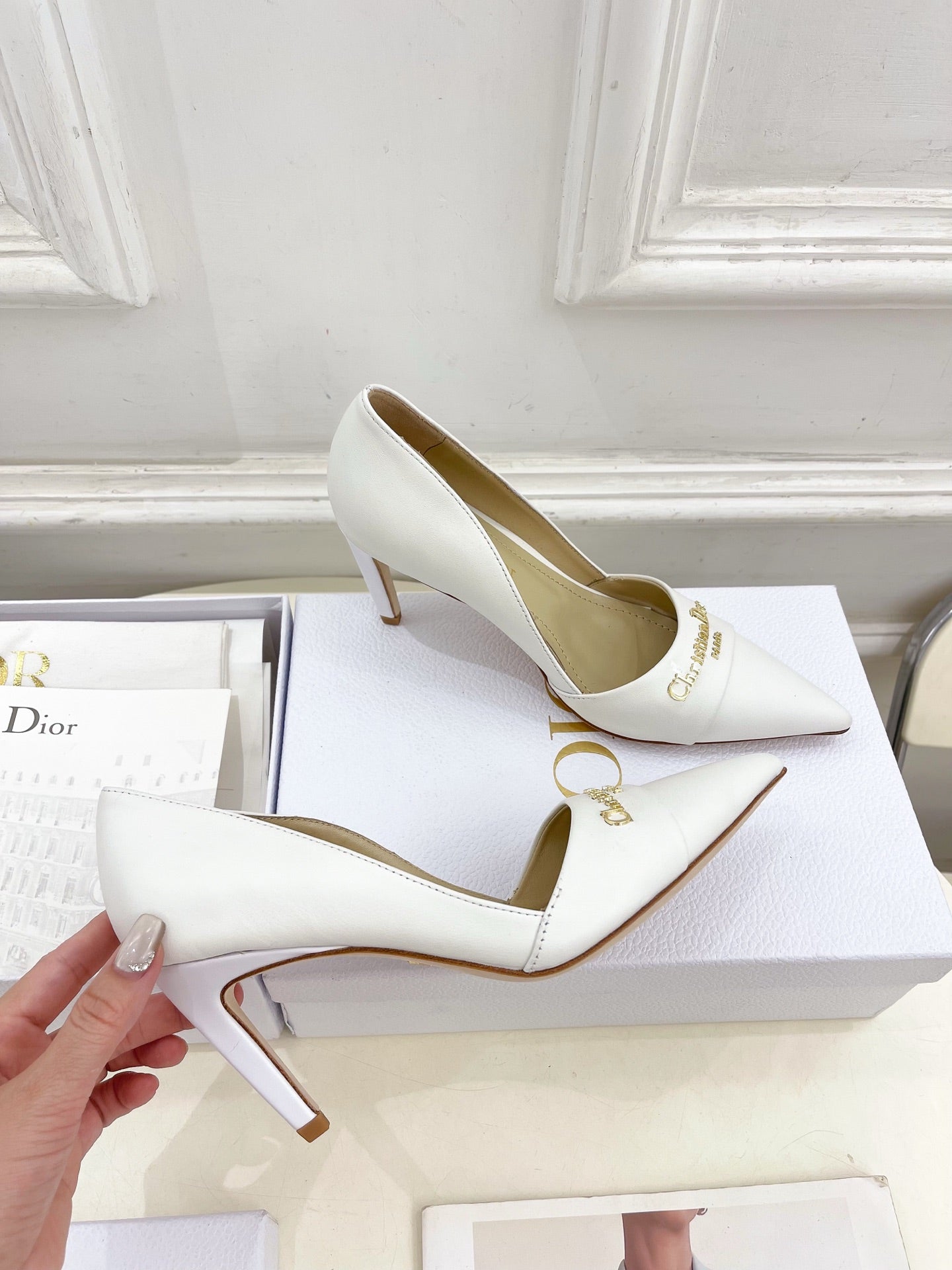 CD 25 Pump High Heels White Calfskin 307421