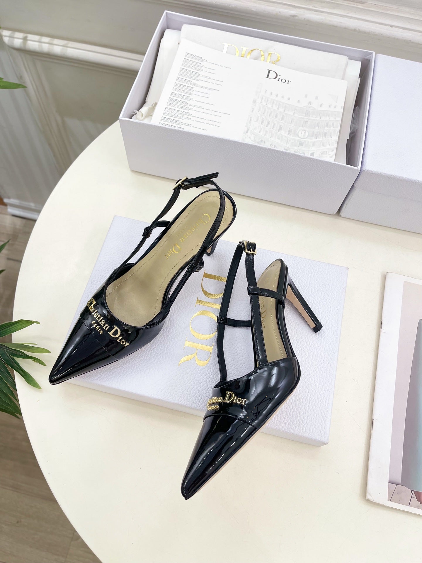 CD 25 Slingback Heel Black Patent Leather 307428