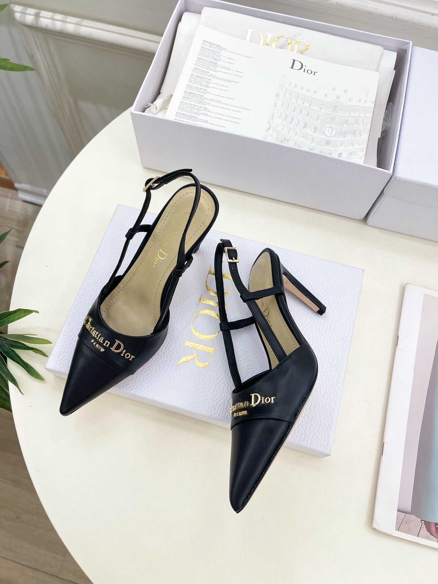 CD 25 Slingback Heel Black Leather 307431