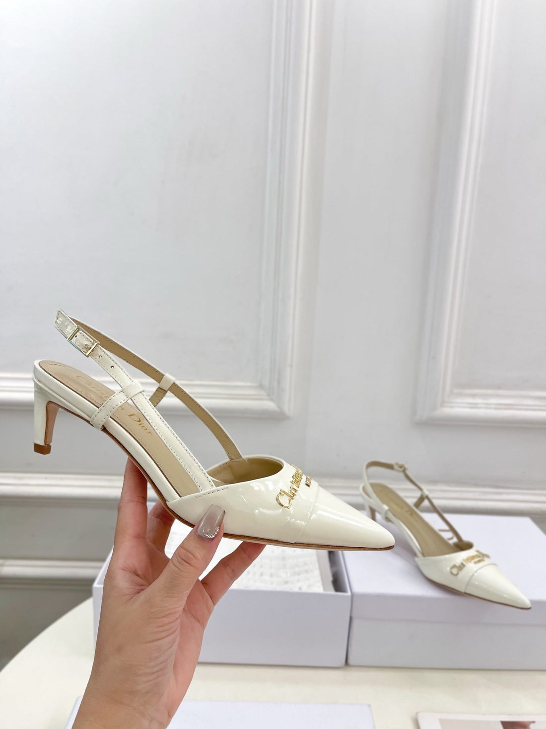 CD 25 Slingback Heel White Calfskin 307432