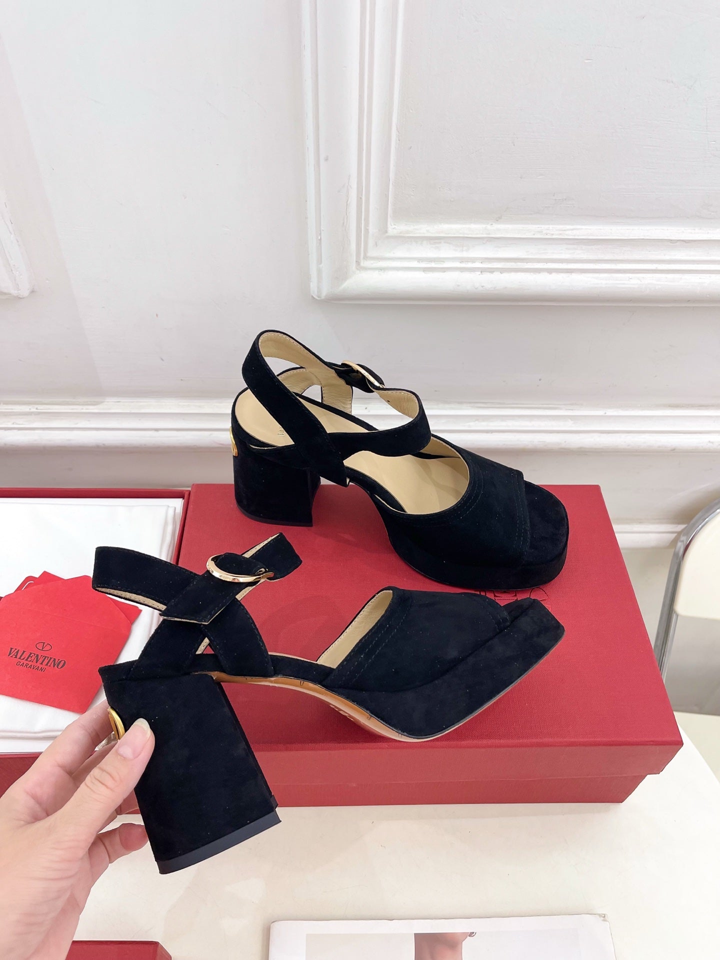 VT Garavani 25 Platform Black Suede 330964