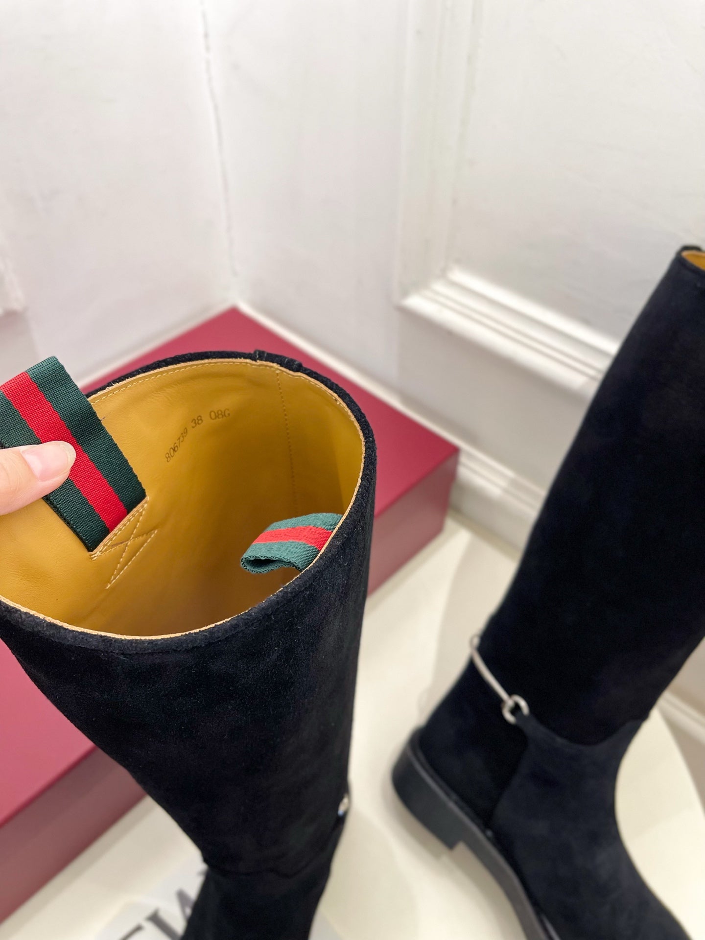 Gucci 25 high boots black suede 435368