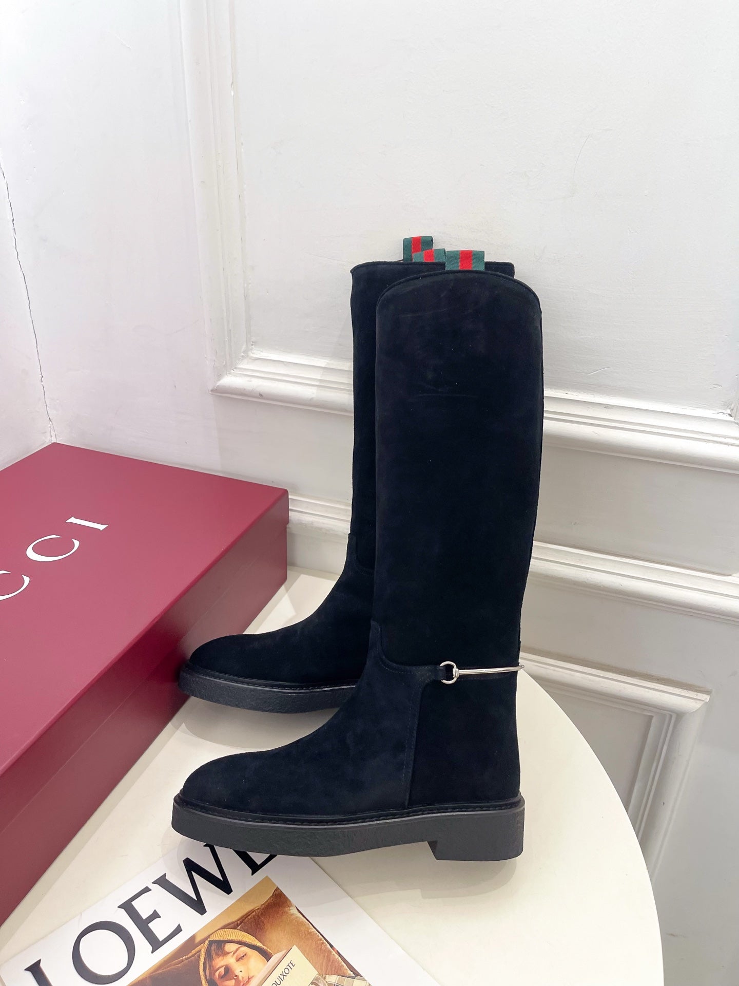 Gucci 25𝐬𝐬 hight boots black suede 435368