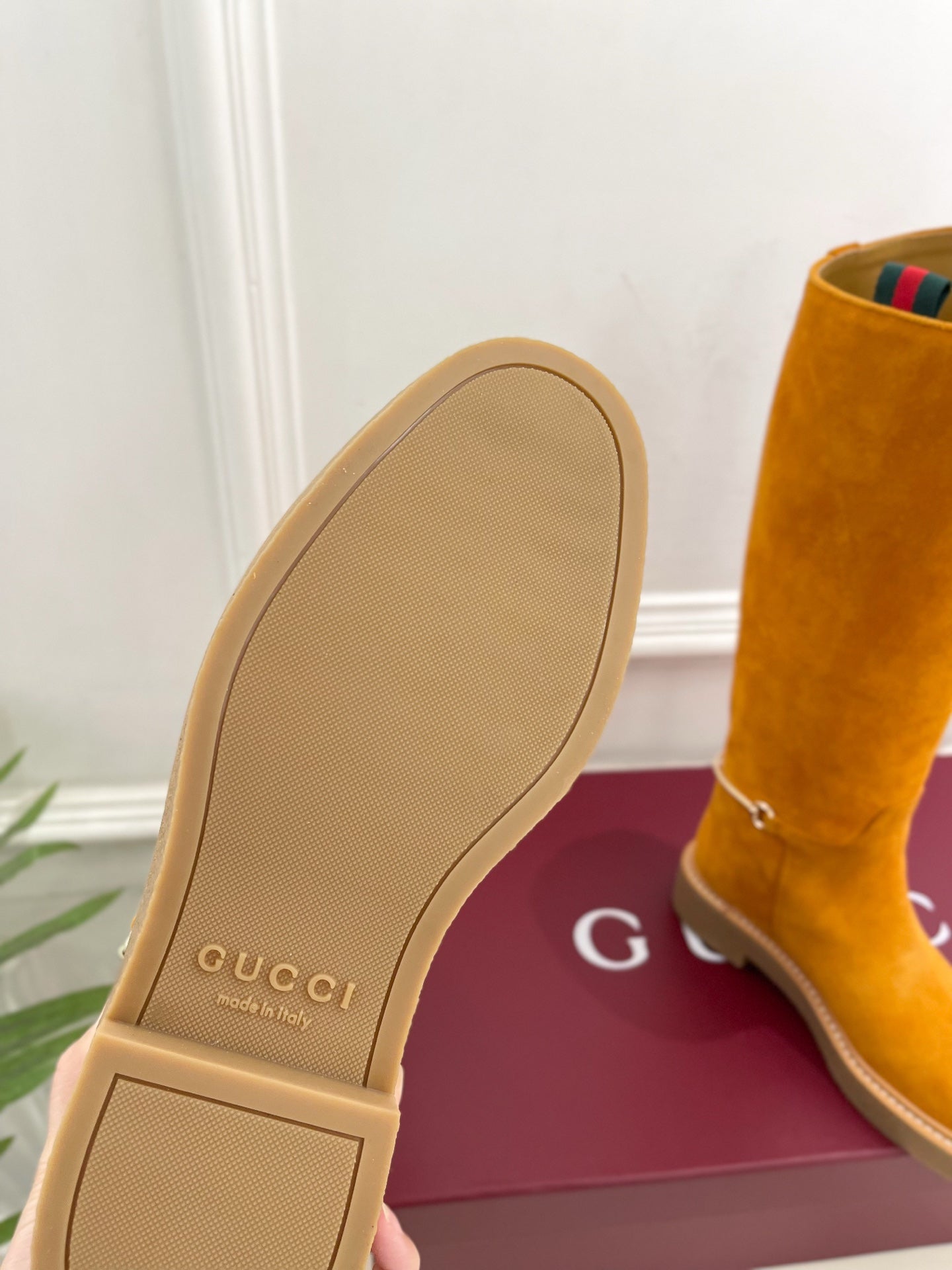 Gucci 25 high boots mustard yellow suede 435370