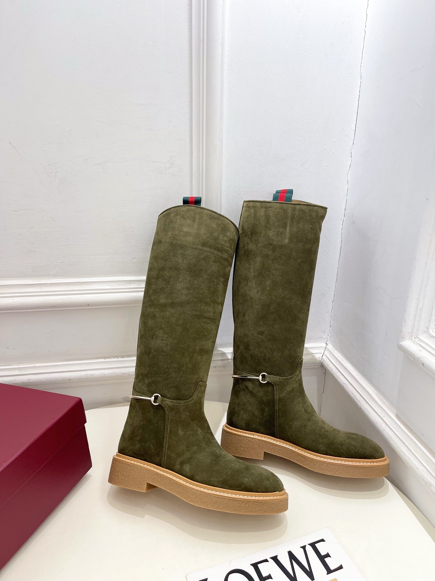 Gucci 25 high boots olive green suede 435371