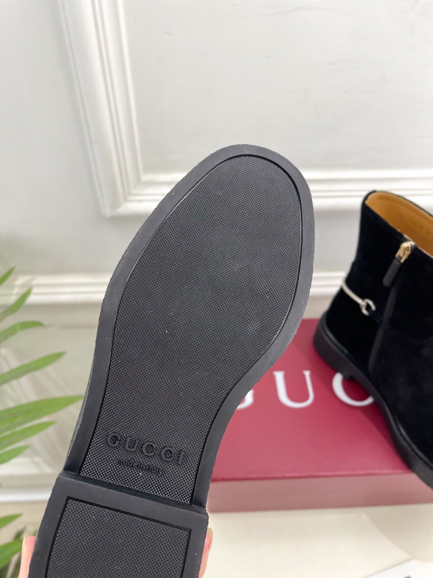 Gucci 25 horsebit ankle boots black suede 435374