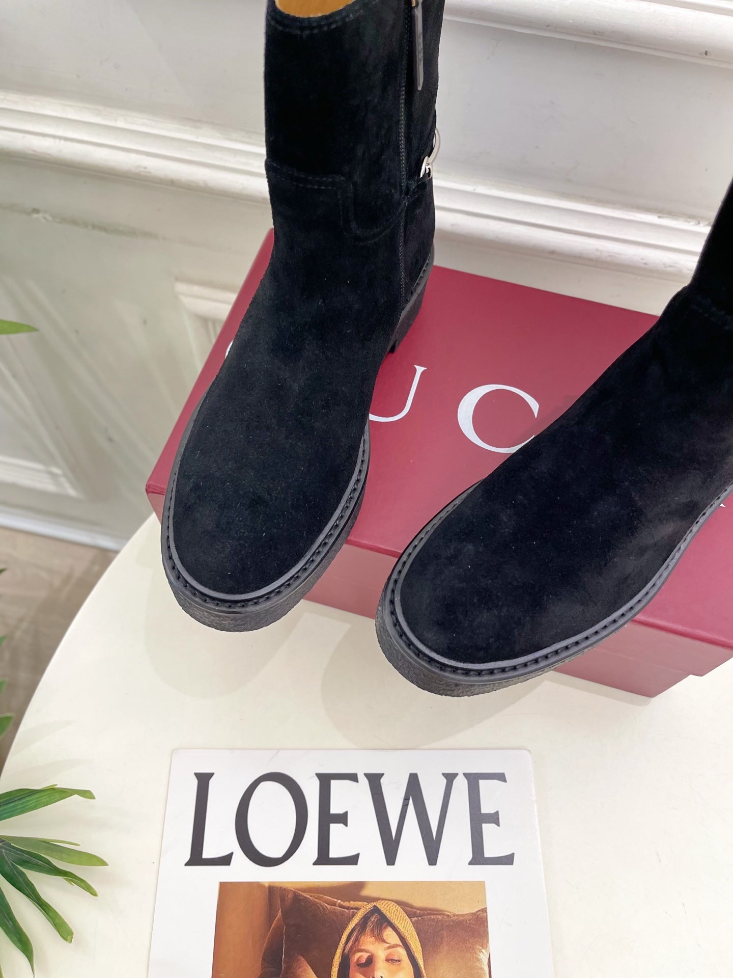 Gucci 25 horsebit ankle boots black suede 435374