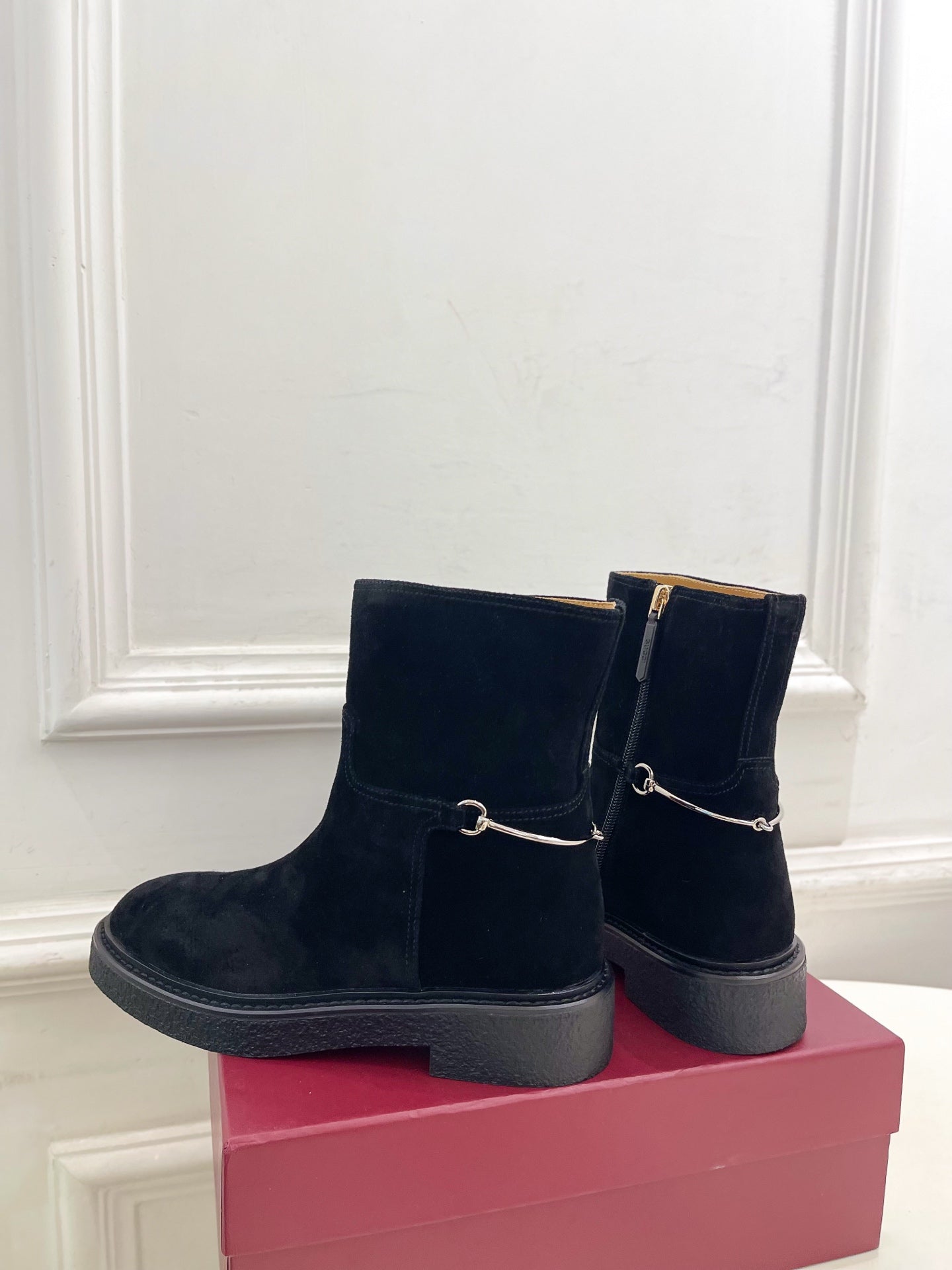 Gucci 25 horsebit ankle boots black suede 435374