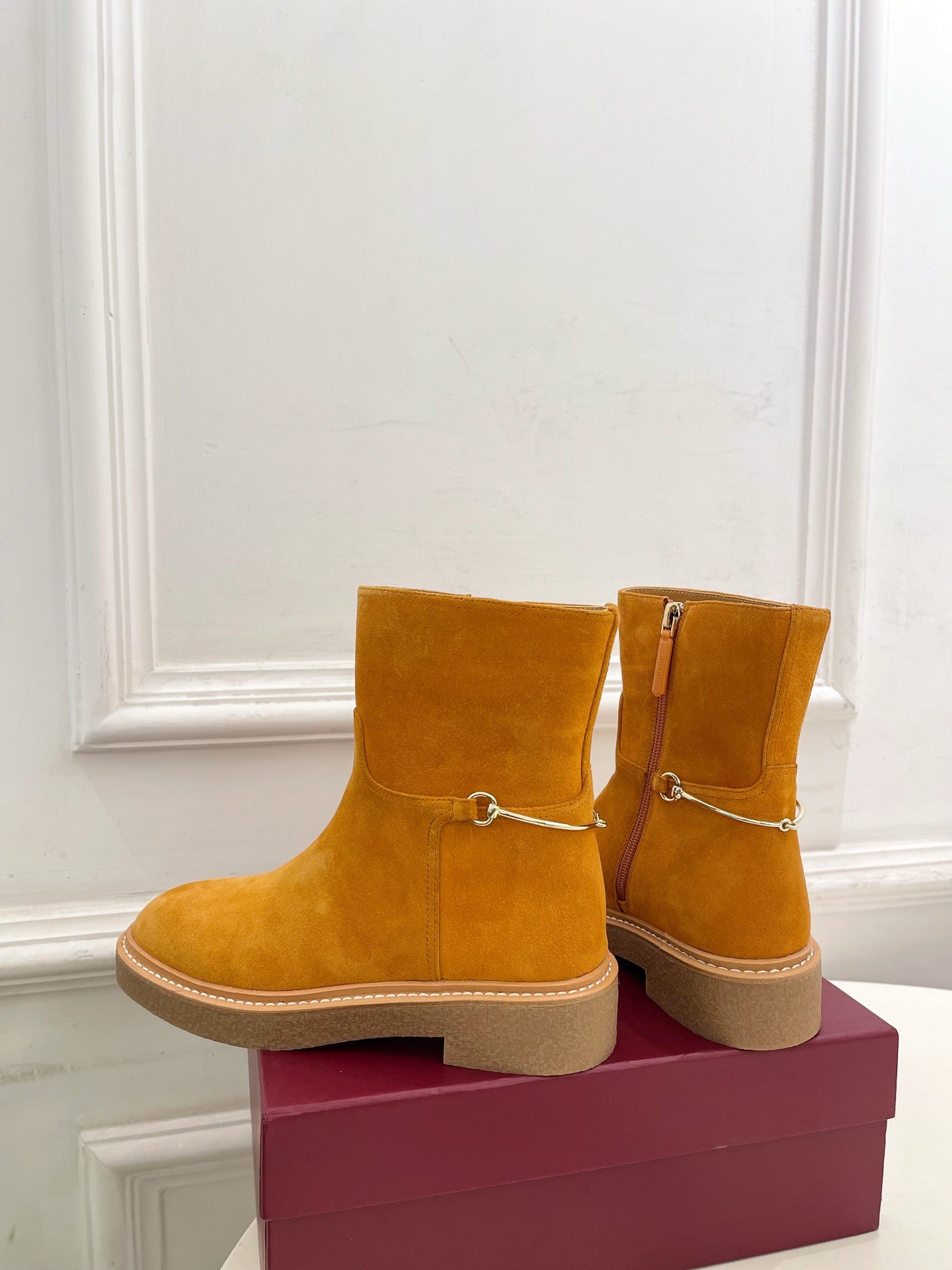 Gucci 25 horsebit ankle boots mustard yellow suede 435377