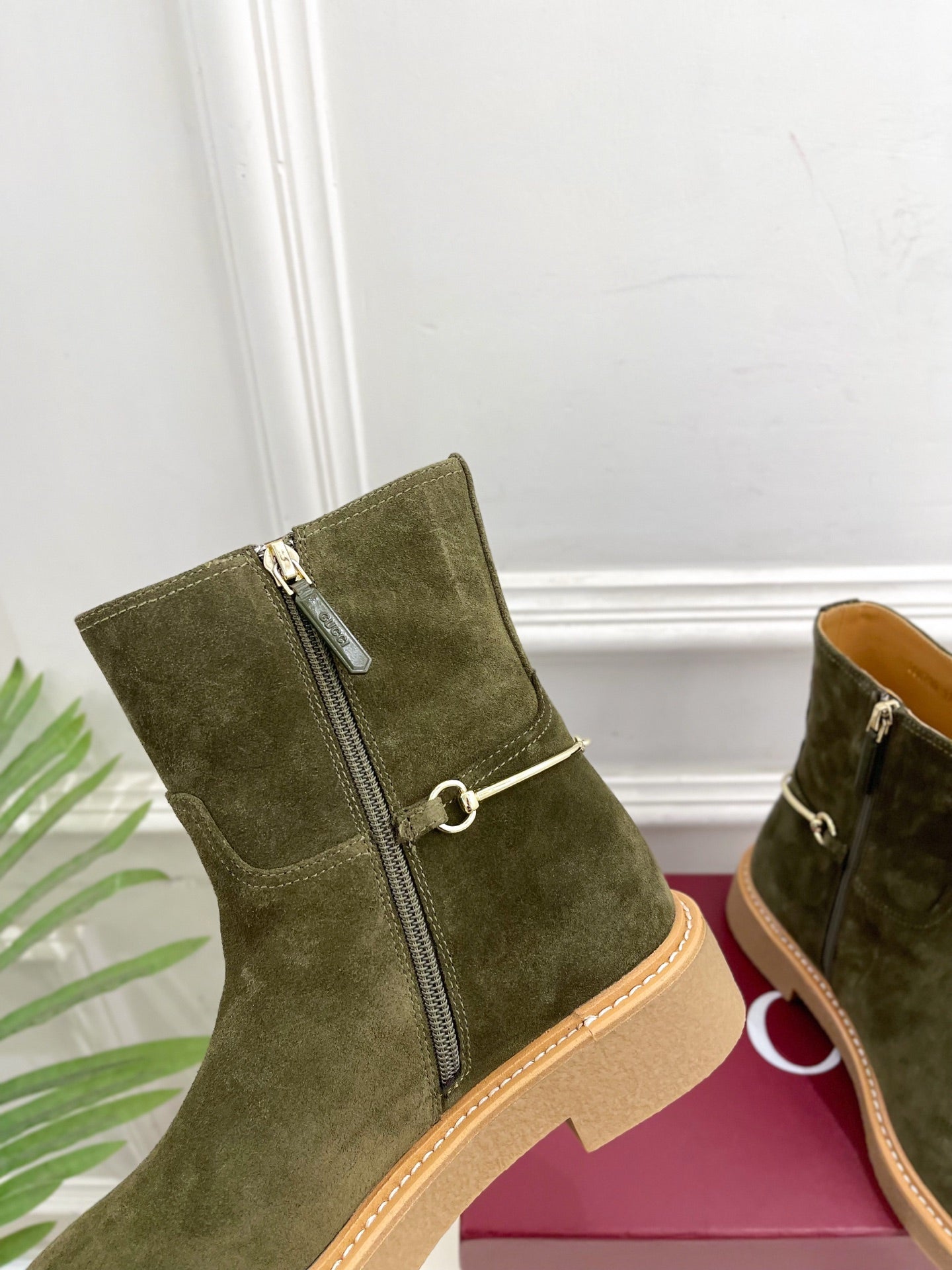 Gucci 25 horsebit ankle boots olive green suede 435378