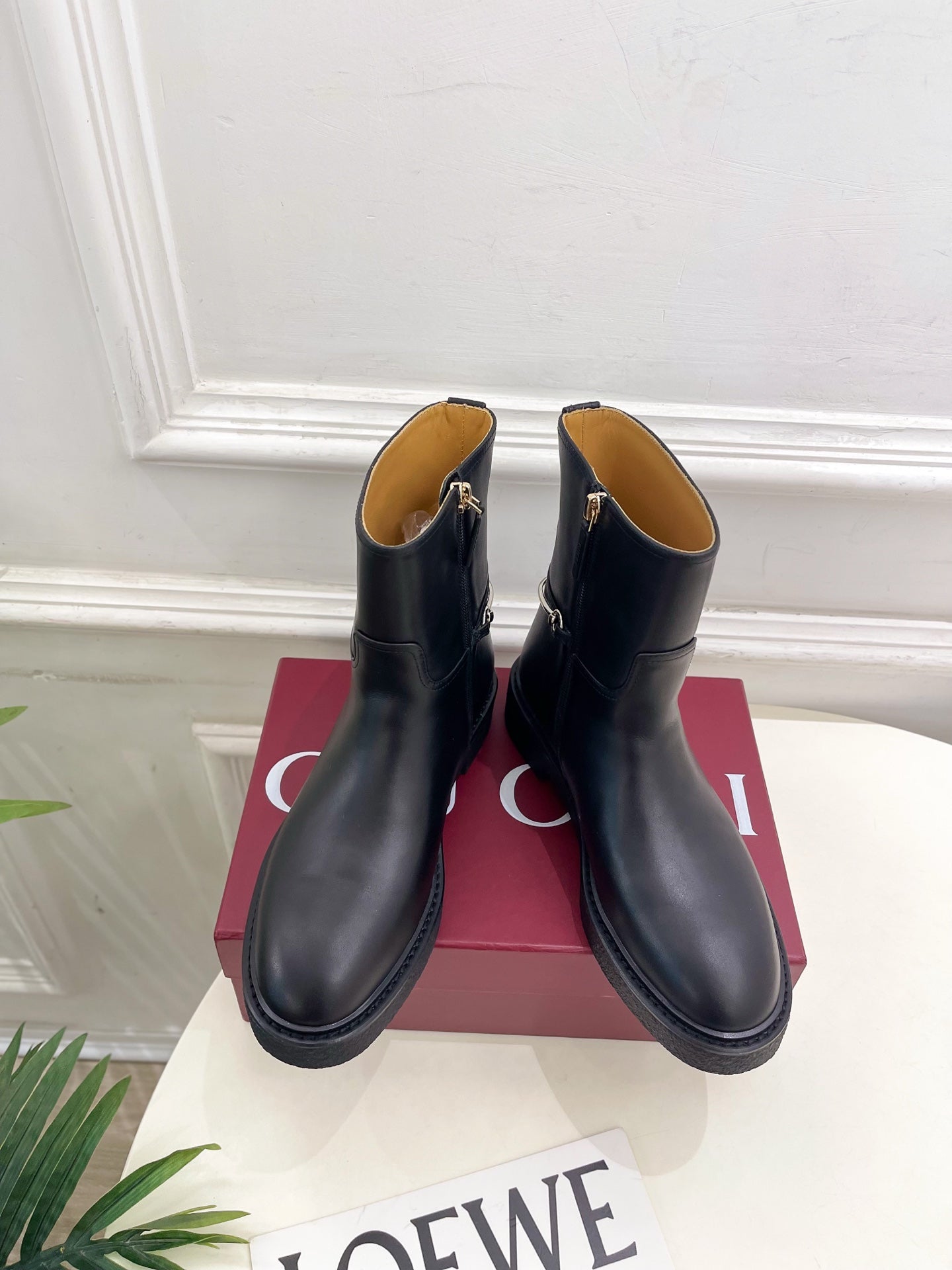 Gucci 25𝐬𝐬 horsebit ankle boots black calfskin 435379