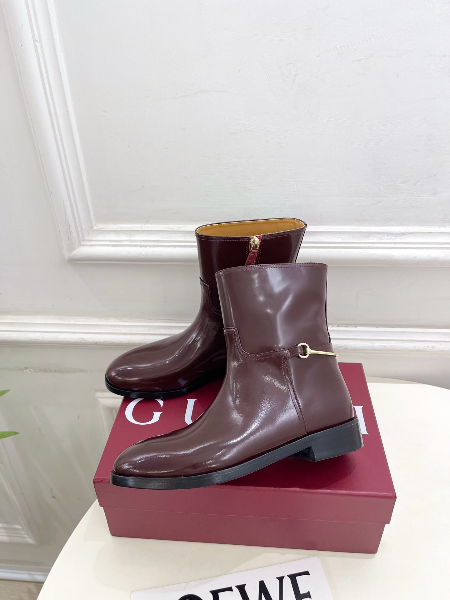 Gucci 25 horsebit  ankle boots burgundy patent calfskin 435385