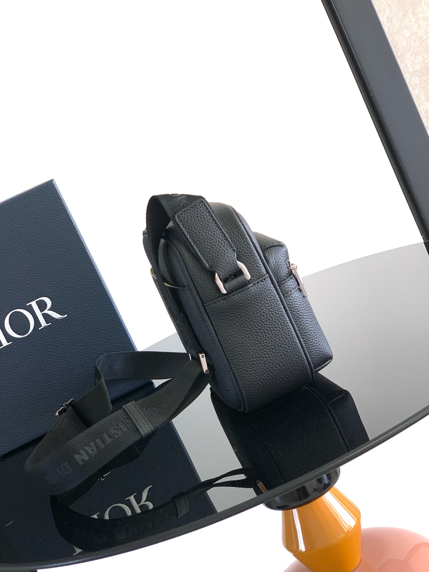 Dior Rider 2.0 Zippered Messenger Bag Black Cowhide 336233