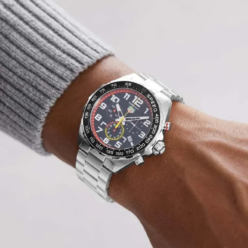 TAG HEUER FORMULA 1 X RED BULL RACING Quartz Chronograph - Diameter 43 mm