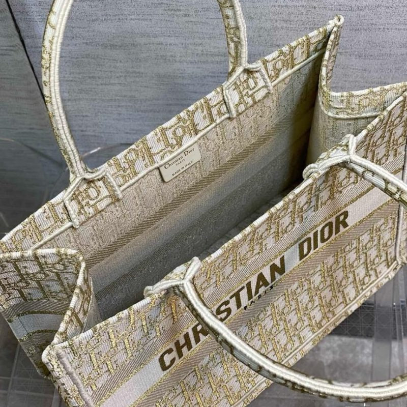 Medium Dior Book Tot
