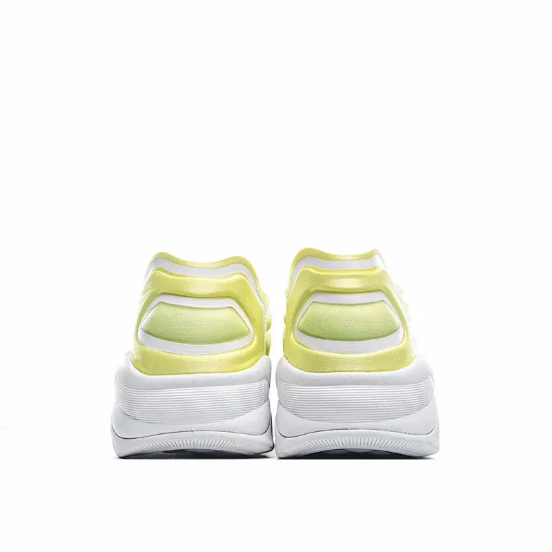 CHANEL Classic Sneakers Casual Shoes m