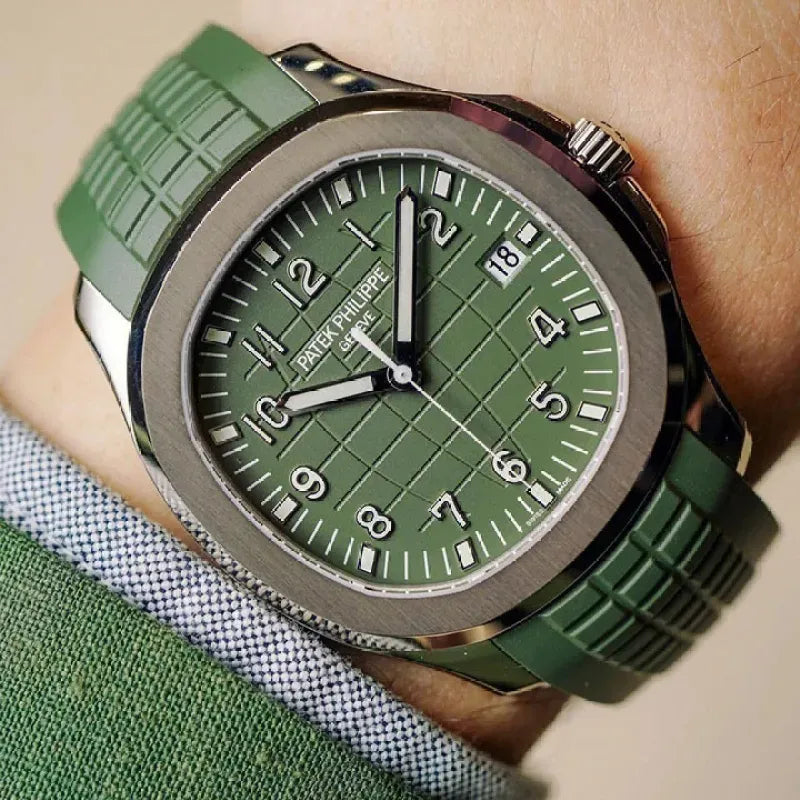 5968G-010-Patek Philippe AQUANAUT