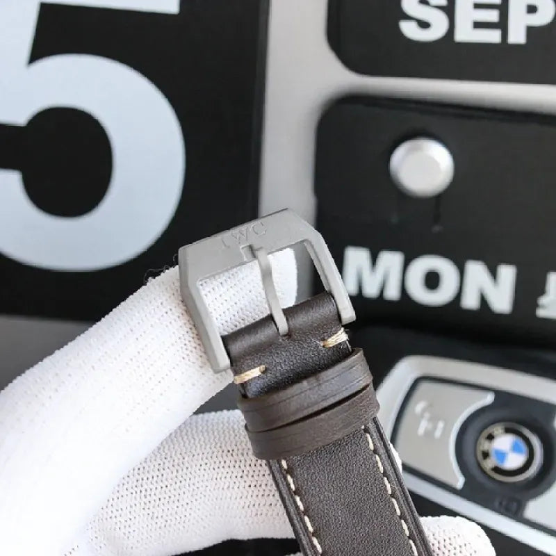 IWC pilot series IW327006 watch