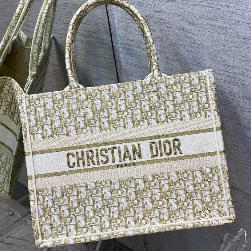 Medium Dior Book Tot