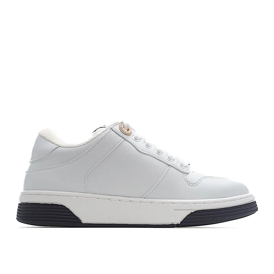 Chanel women's casual shoes white sol