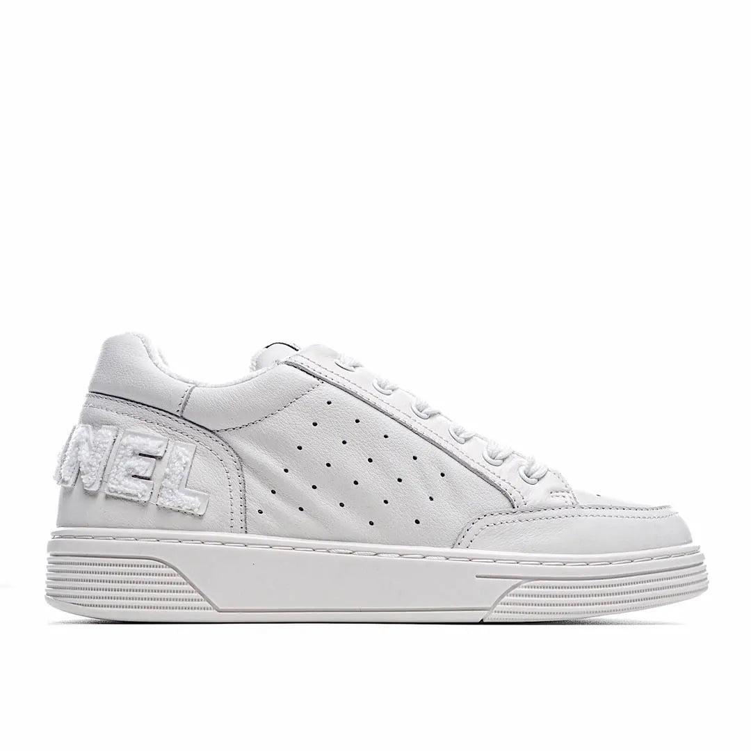 Chanel women's casual shoes white