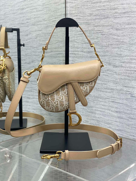 Christian Dior Saddle Bag 21cm | Natural Tone Stone Wash Denim Oblique