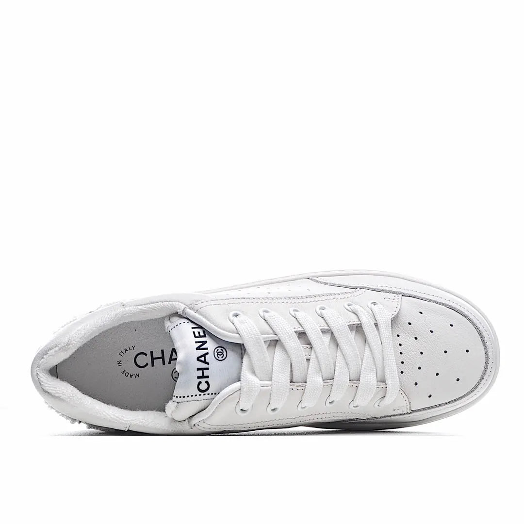 Chanel women's casual shoes white