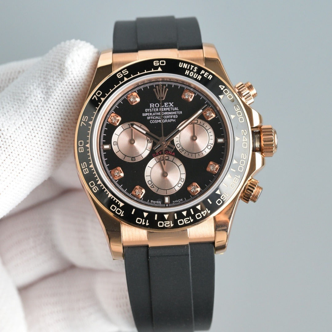 Rolex Oyster Perpetual Cosmograph Daytona in Everose Gold with White Dial