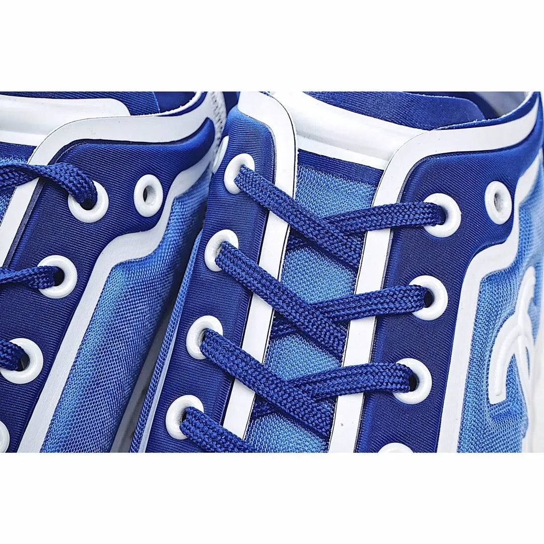 CHANEL Classic Sneakers Casual Shoes m