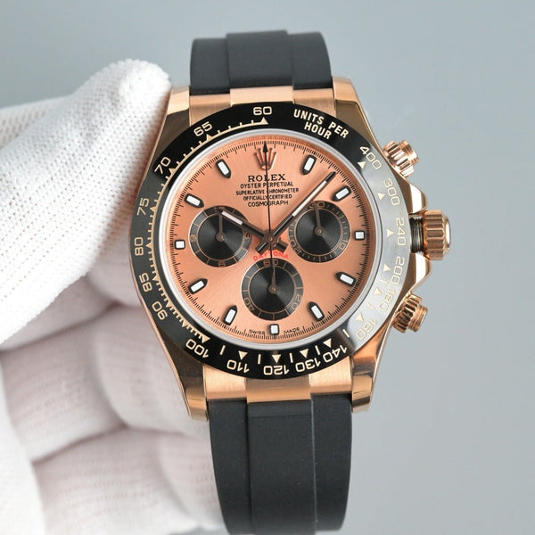 Rolex Oyster Perpetual Cosmograph Daytona in Everose Gold with White Dial