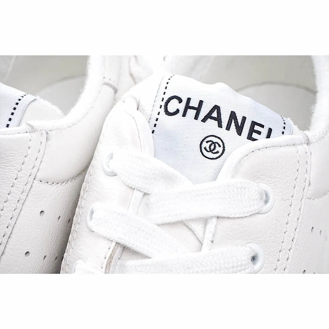 Chanel women's casual shoes white