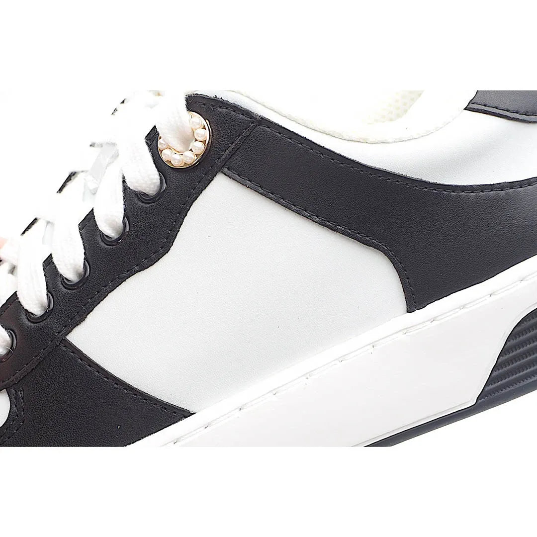 Chanel women's casual shoes black white