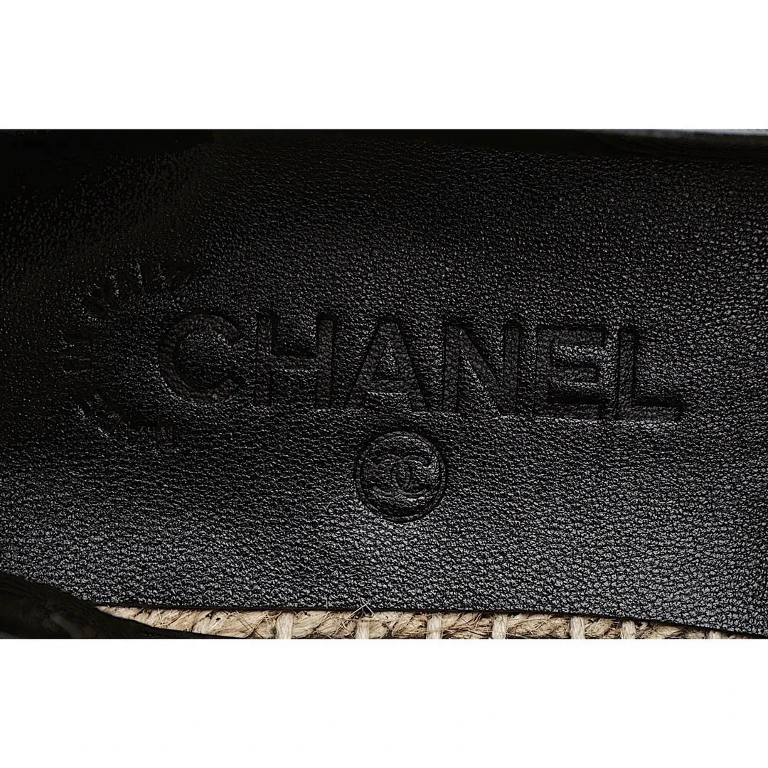 CHANEL ESPADRILLES black