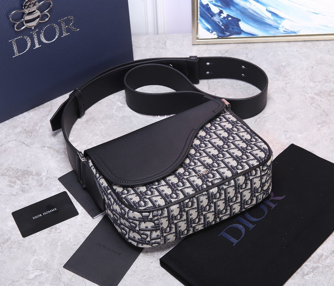 Christian Dior Saddle Flap Bag | Black Oblique Monogram Canvas