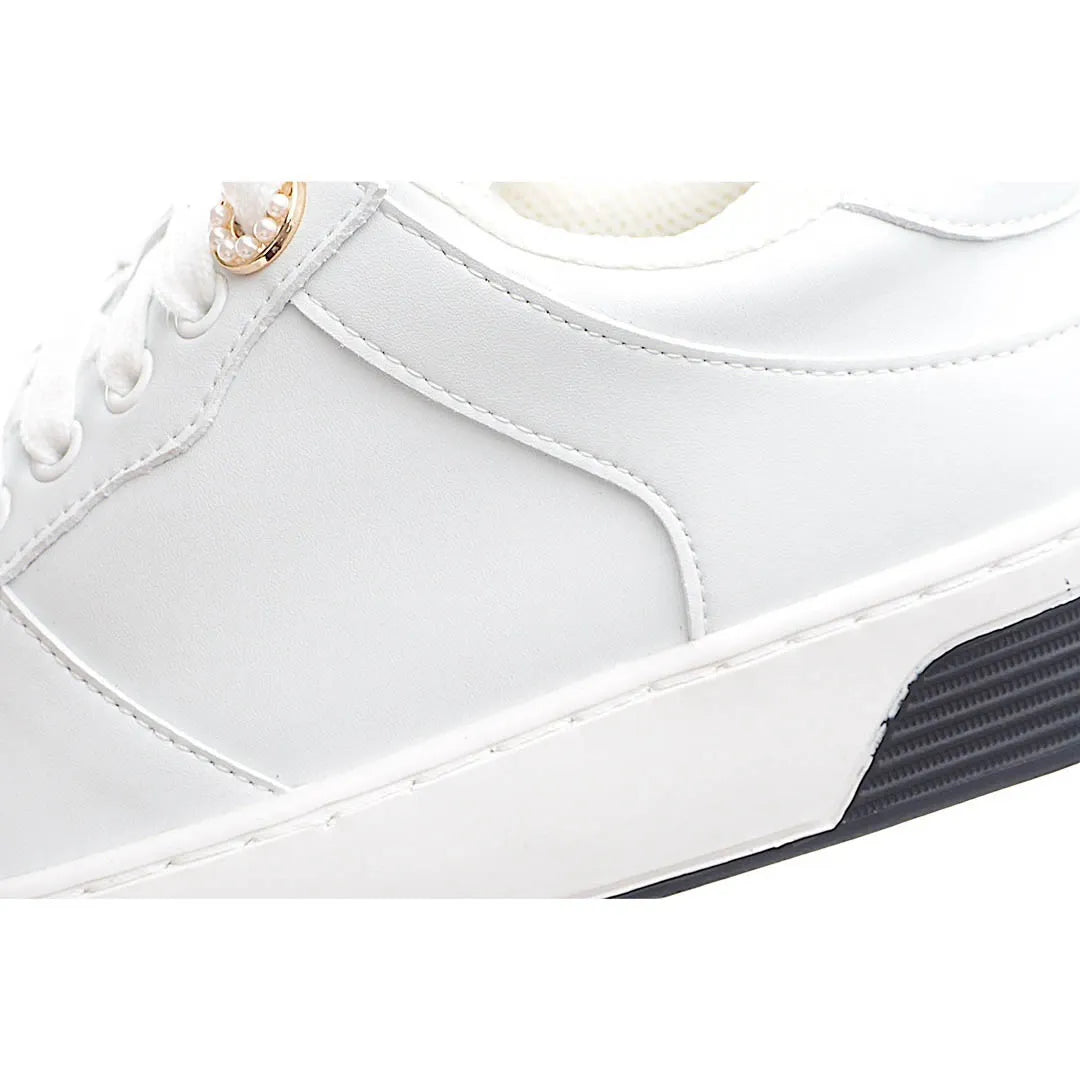 Chanel women's casual shoes white sol