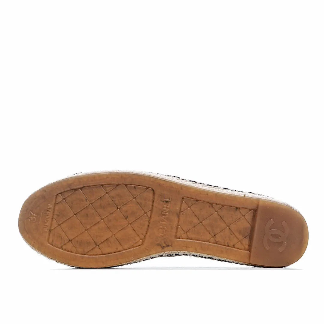 CHANEL ESPADRILLES black