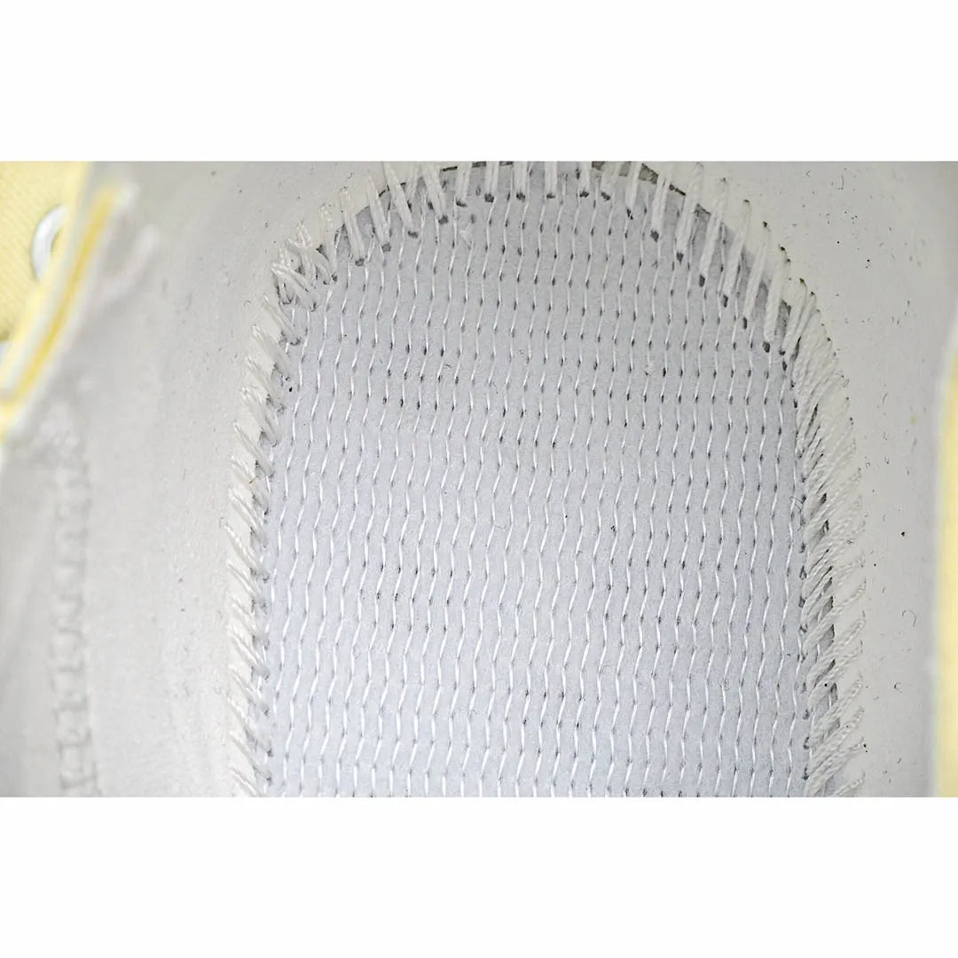 CHANEL Classic Sneakers Casual Shoes m