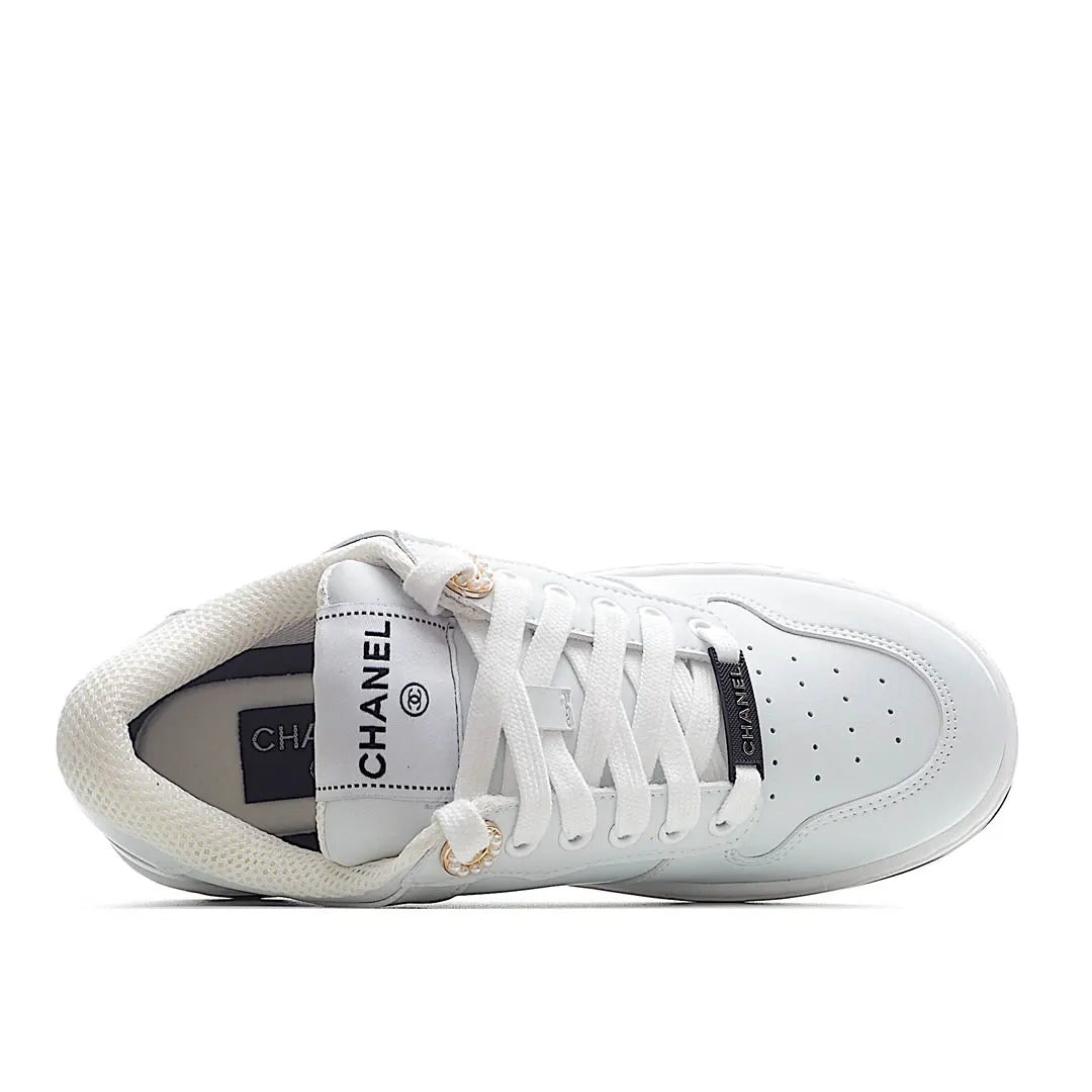 Chanel women's casual shoes white sol