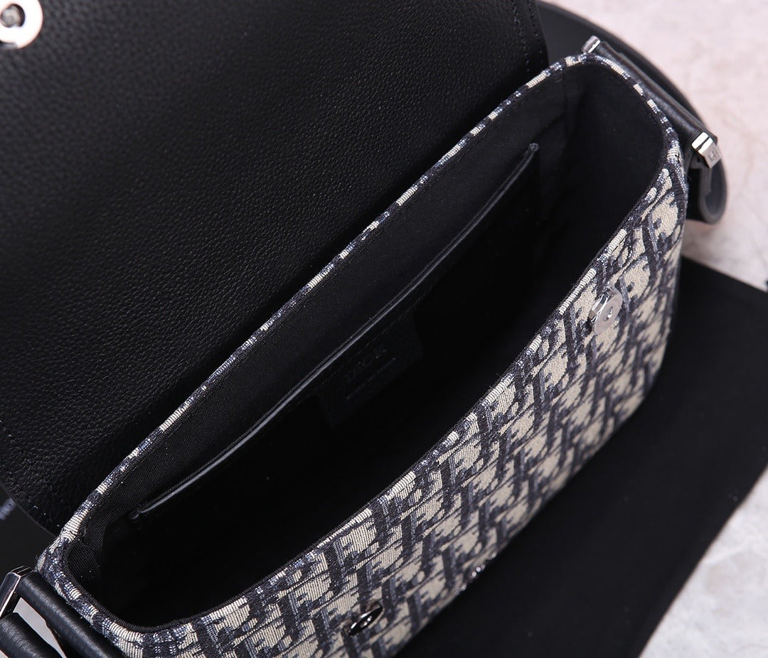 Christian Dior Saddle Flap Bag | Black Oblique Monogram Canvas