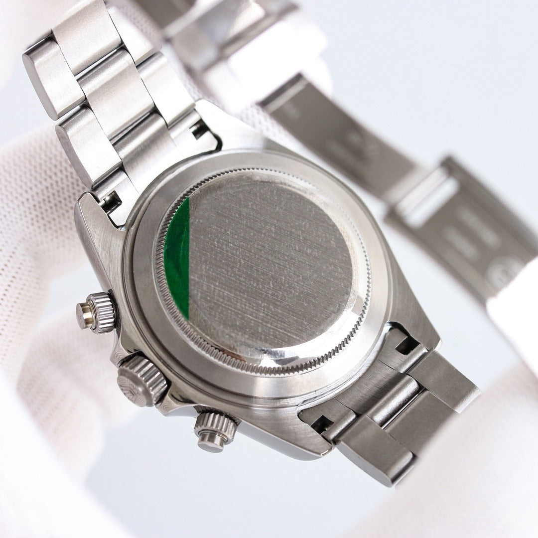 Rolex Oyster Perpetual Cosmograph Daytona with White Dial