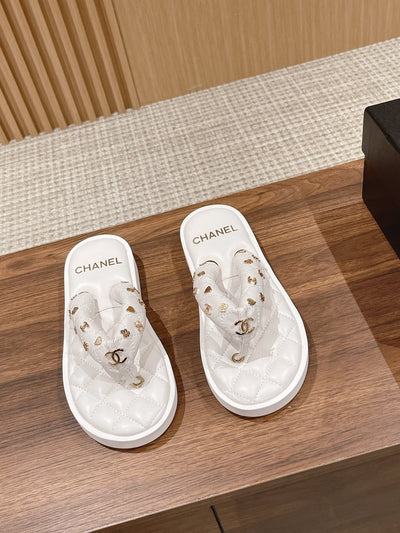 Chanel White Quilted Thong Sandals with Gold CC Charms