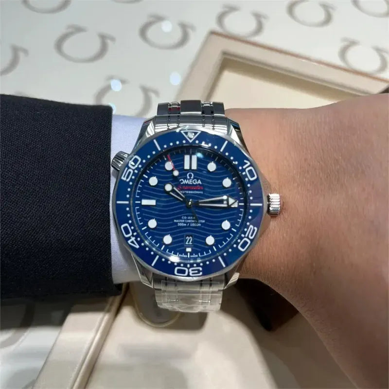 DIVER 300M CO‑AXIAL MASTER CHRONOMETER 42 MM