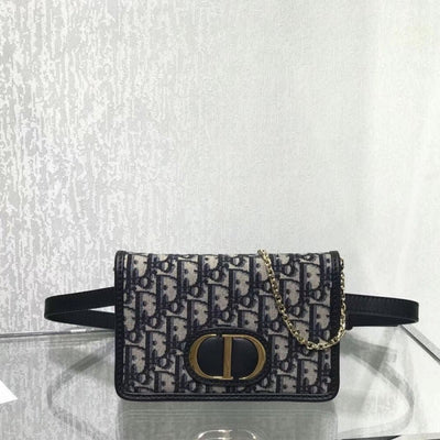 2-IN-1 30 MONTAIGNE POUCH